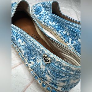 Brighton Spadrilles sz 9 Brand New